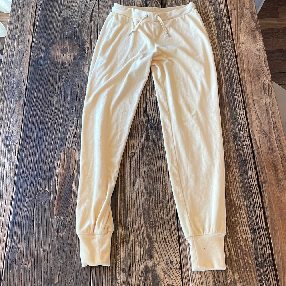 H&M tracksuit velvet
